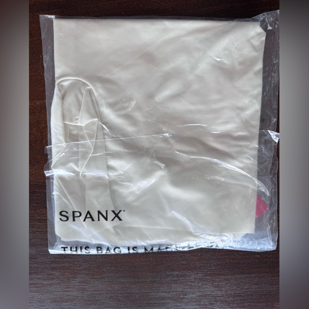 SPANX Shaping Satin Mid-Thigh Shorts, Size 2X, Color Linen